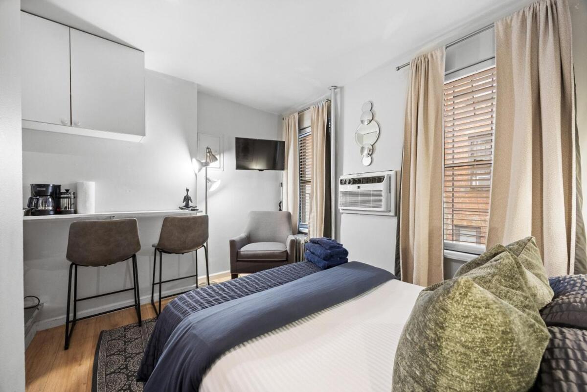 Elevate Apartment At Times Square - Cozy Studio In Times Square And Nearby Restaurants New York Exterior photo